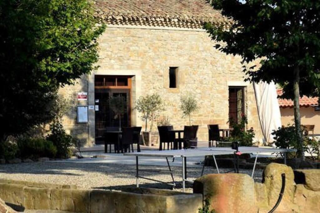 Le Soleil D Eugenie Appartement Dans Residence Avec Piscine Commune Pres De Carcassonne Olonzac Esterno foto