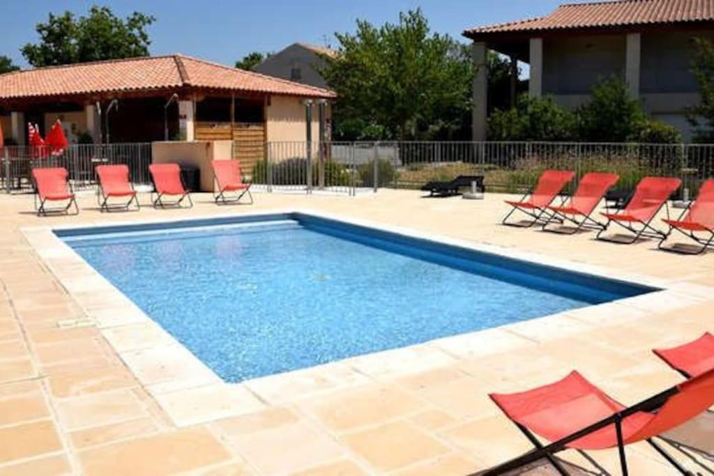 Le Soleil D Eugenie Appartement Dans Residence Avec Piscine Commune Pres De Carcassonne Olonzac Esterno foto